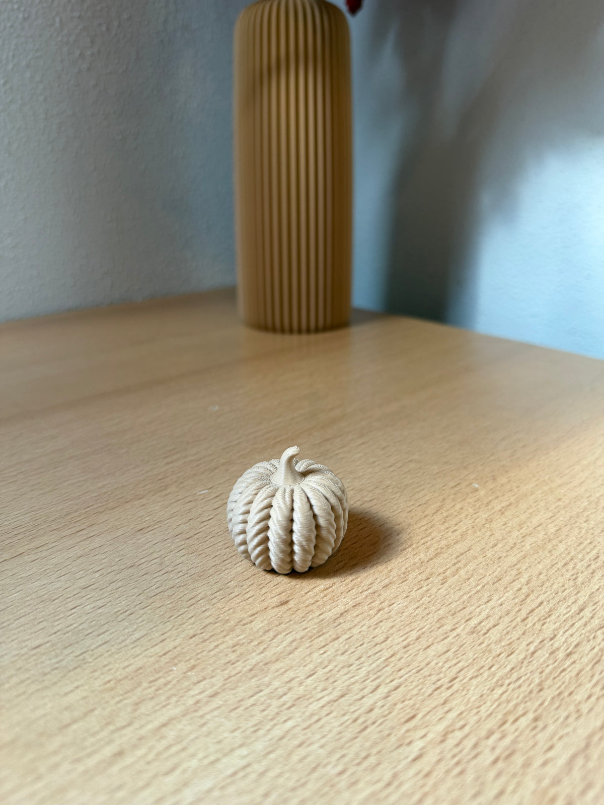 Gevlochten Mini Pompoen - lattebruin - 4cm